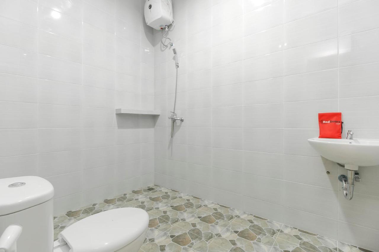 Reddoorz Premium @ Setiabudi Medan Sunggal Exteriör bild