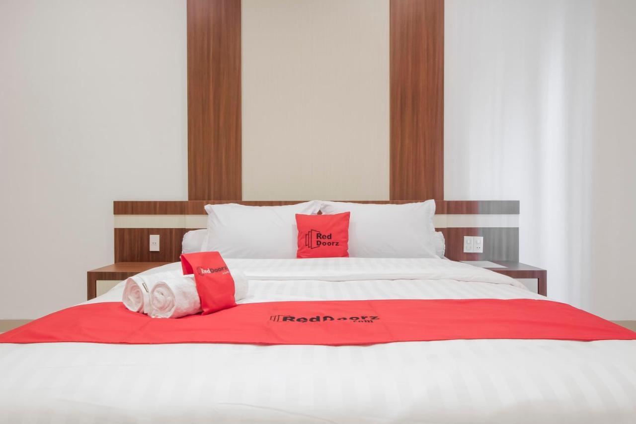 Reddoorz Premium @ Setiabudi Medan Sunggal Exteriör bild